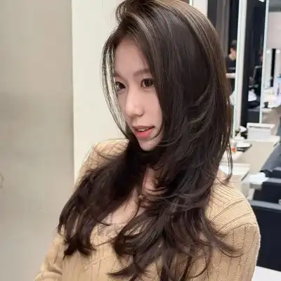 魏山娜